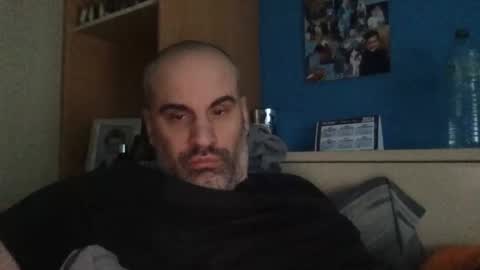 Snapshot of pollito1985 chatting on April 2026 07:31:01 AM DIEGO O DIEGUITO online show from April 2026 07:31:01 AM