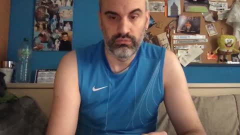Snapshot of pollito1985 chatting on April 2026 08:45:01 AM DIEGO O DIEGUITO online show from April 2026 08:45:01 AM