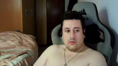 Pollito online show from December 2024 06:49:01 PM