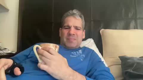 PONCH online show from October 2025 06:08:01 PM