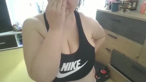 MelissOfficial online show from May 2026 06:52:01 AM