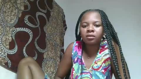 pouponnette online show from February 2026 10:25:01 AM