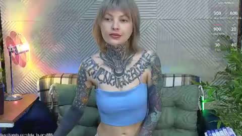 Lola online show from June 2026 04:33:01 AM