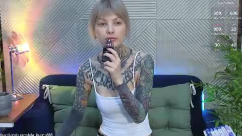 Lola online show from July 2026 05:11:02 AM