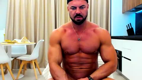 powership_hotmuscle online show from June 2026 05:56:02 PM