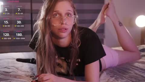 prarecase online show from March 2026 06:23:01 PM