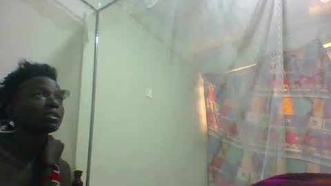 Snapshot of pretty_betty_ chatting on February 2025 07:50:01 AM pretty_betty_ online show from February 2025 07:50:01 AM