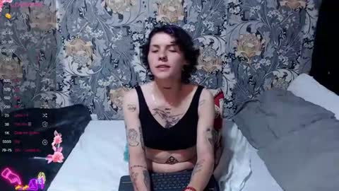 pretty_cristal22 online show from June 2026 01:54:01 AM