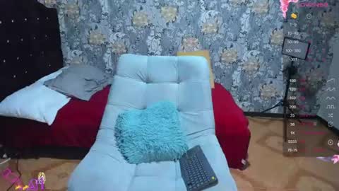 pretty_cristal22 online show from July 2026 12:53:02 AM