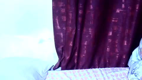 pretty_ebby online show from April 2026 08:15:01 AM