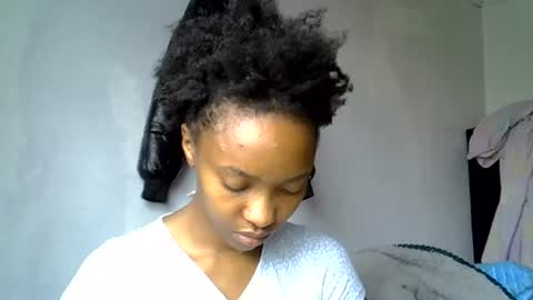 pretty jazminee online show from June 2026 09:56:01 AM