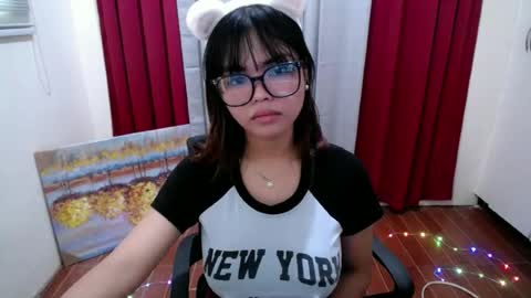 Snapshot of pretty_little_baby18 chatting on June 2026 05:10:01 AM Venus online show from June 2026 05:10:01 AM