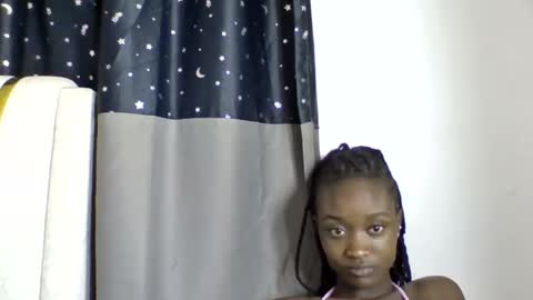 pretty luv1 online show from May 2026 07:41:01 PM
