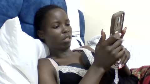 pretty_petite_ebony online show from July 2026 12:35:02 AM