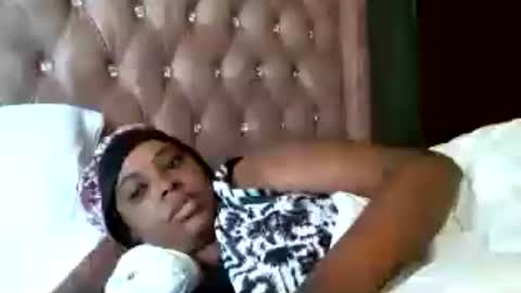 Snapshot of pretty_zii chatting on July 2026 07:04:02 AM zii online show from July 2026 07:04:02 AM