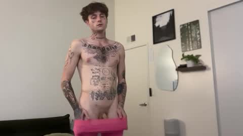 pretty boy online show from May 2026 03:00:01 AM