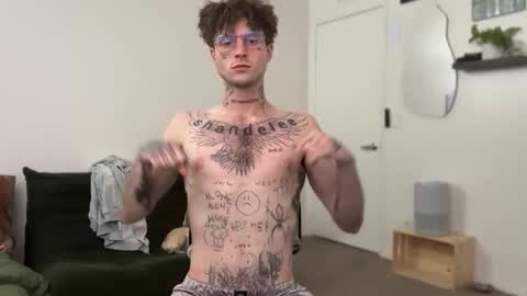 pretty boy online show from May 2026 05:02:01 AM