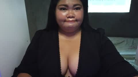 Snapshot of prettycarla_ chatting on June 2026 02:24:02 AM prettycarla online show from June 2026 02:24:02 AM