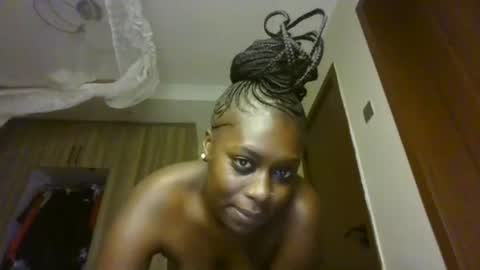 prettydulce online show from July 2026 03:03:01 PM