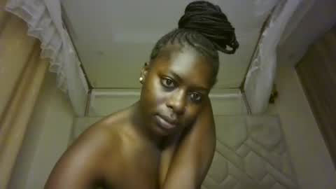 prettydulce online show from July 2026 02:42:01 AM