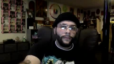 prettyglazed online show from February 2025 09:25:02 PM