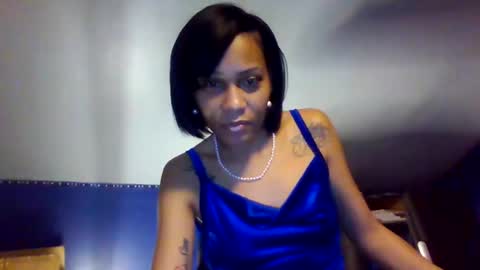 Snapshot of prettyhairedbone chatting on March 2026 01:33:02 AM Pink Pussy69 online show from March 2026 01:33:02 AM