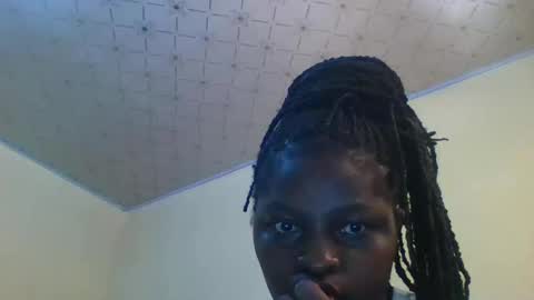 Snapshot of prettyshally chatting on March 2026 09:13:01 AM prettyshally online show from March 2026 09:13:01 AM