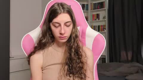 Snapshot of prettysomething chatting on June 2026 06:55:02 AM Sophie next stream will be at Monday i will wait you guys online show from June 2026 06:55:02 AM