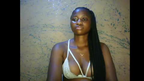 prettyxxpac online show from June 2026 11:10:01 PM