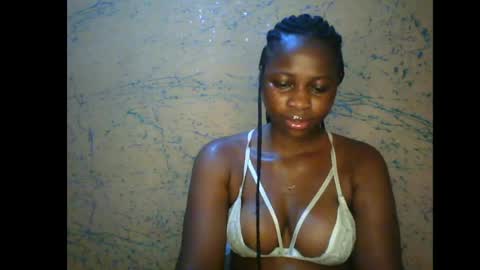 prettyxxpac online show from June 2026 10:29:02 PM
