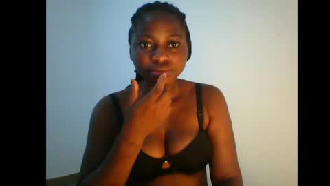 prettyxxpac online show from June 2026 01:24:02 PM