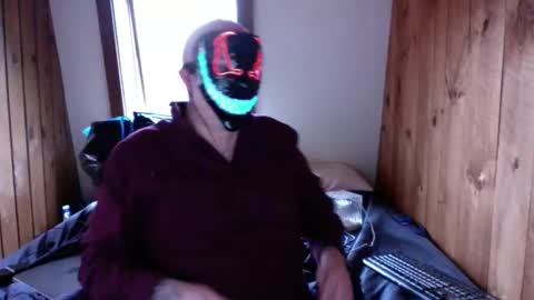 Primetimevic online show from April 2026 10:18:01 PM