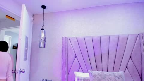 princesagabby online show from December 2024 08:51:01 PM