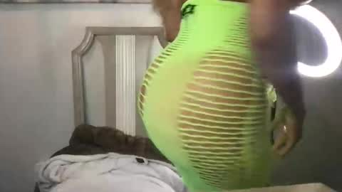 Snapshot of princess1tick chatting on January 2026 05:48:01 PM princess1tick online show from January 2026 05:48:01 PM