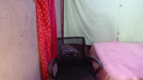 margux online show from April 2026 02:48:01 AM