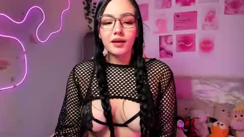    online show from July 2026 08:25:01 PM