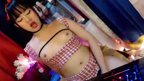 Snapshot of princess_thea123 chatting on June 2026 05:21:02 AM My Love online show from June 2026 05:21:02 AM
