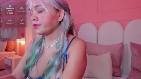 Paris  online show from September 2025 12:05:01 PM