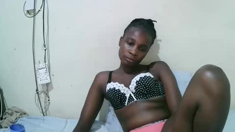 pritty_amber online show from April 2026 08:13:01 AM