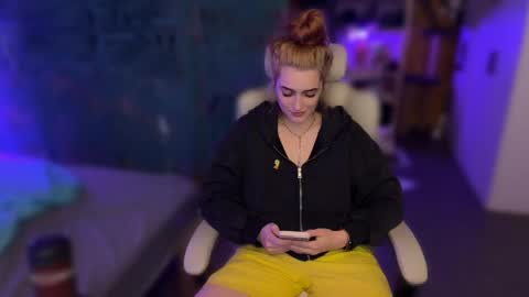 Queen of Pain online show from May 2026 07:45:02 PM