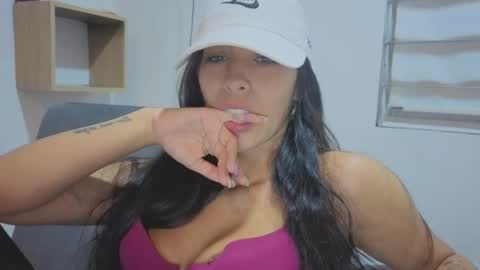 Katerine online show from June 2026 03:43:02 AM