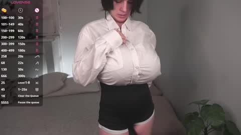 Ariana online show from February 2026 06:06:02 PM