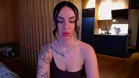 Julia online show from June 2026 02:20:02 PM