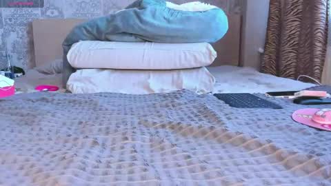 Katty online show from April 2026 12:30:01 PM