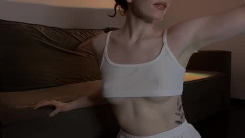 Marie online show from February 2025 03:24:02 AM