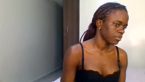 purple_honey1 online show from May 2026 05:51:02 PM