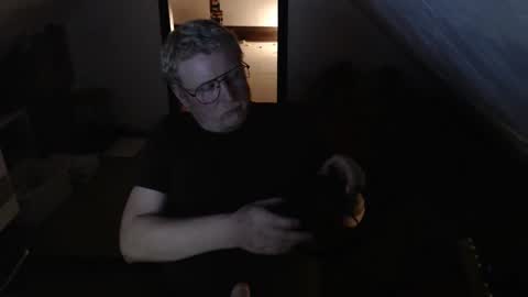 pussylovercb online show from April 2026 08:44:01 PM