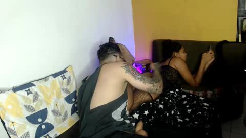 queeen_bee1 online show from January 2025 07:15:02 AM