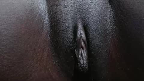 queen_bee6 online show from April 2026 07:28:02 AM