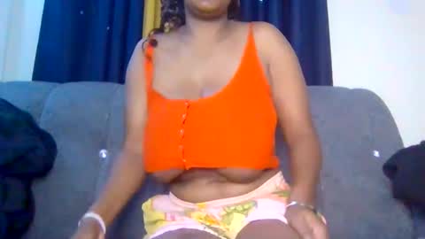 queen_doli online show from June 2026 07:47:02 AM